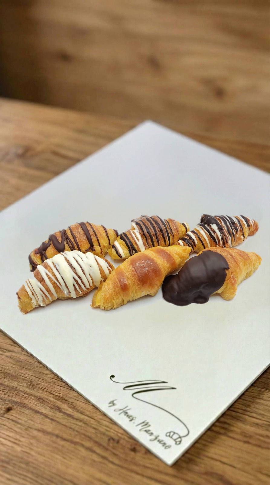 Pastelería Manolo by Hermanas Manzano Pastelería Manolo by Hermanas Manzano